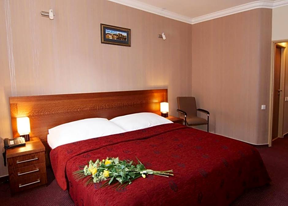 Relax Inn