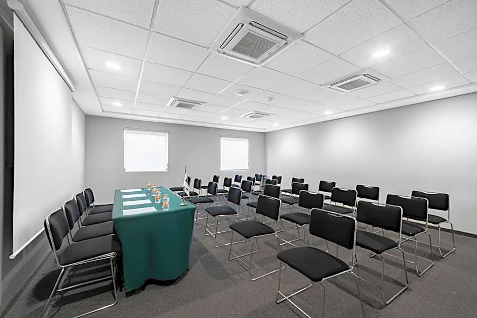 City Express Junior by Marriott Ciudad Del Carmen Aeropuerto