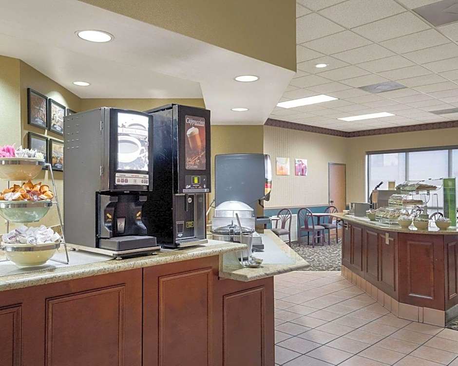 Quality Inn Columbus, MS