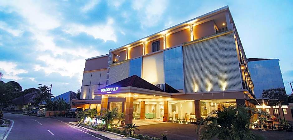 Golden Tulip Belitung