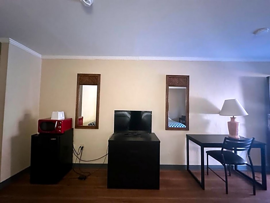 Loyalty Inn Rockingham