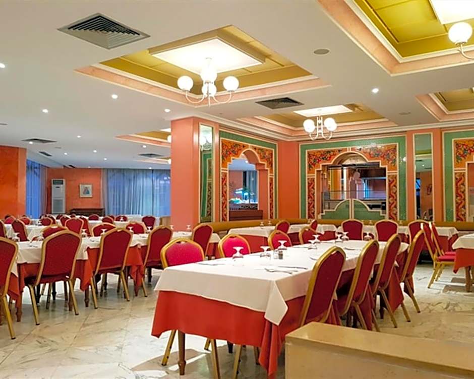 Hotel Orient Palace