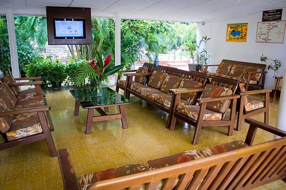 Hotel Playa Azul