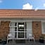 Castle Court Motel