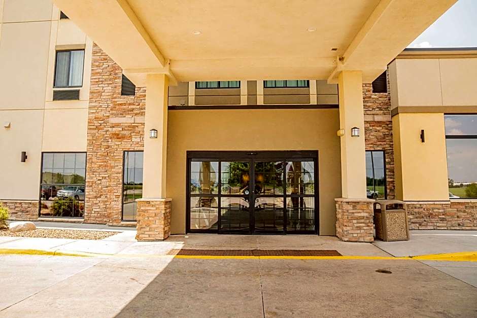 Comfort Suites University