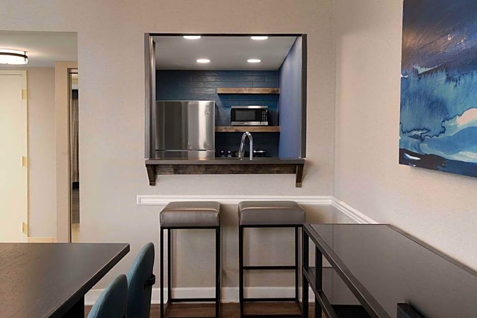DoubleTree By Hilton Baltimore North/Pikesville