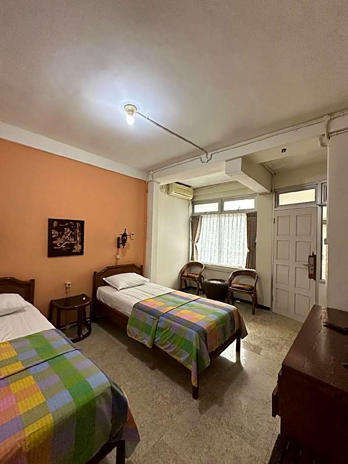 Enny's Guest House