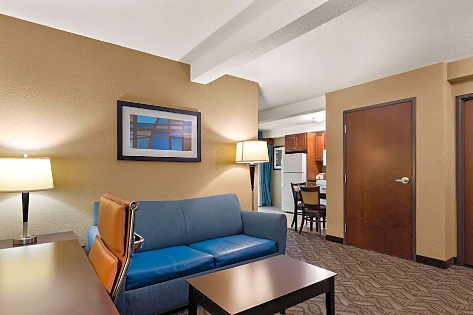 Comfort Inn & Suites Springfield I-55