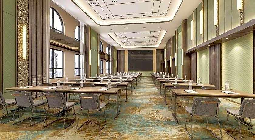 Hilton Garden Inn Jinzhou Central Street