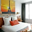 Alyss Saphir Cambronne Eiffel
