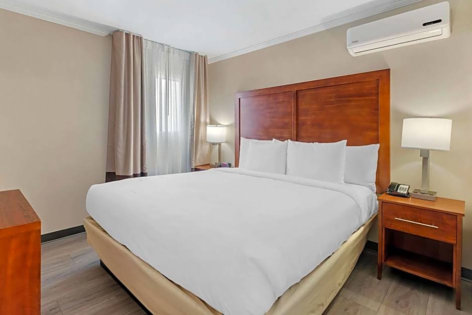 Comfort Inn Santa Monica - West Los Angeles