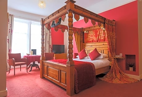 Double Room with Four Poster Bed