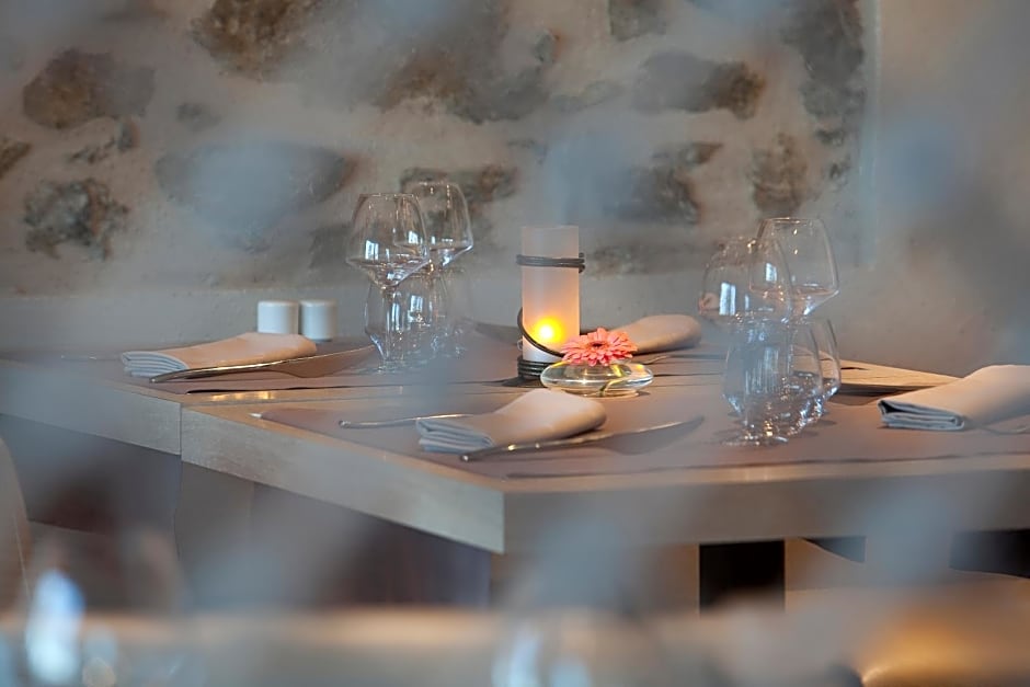 Logis Le Relais Saint Jacques