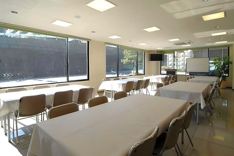 Center Hotel Narita 1
