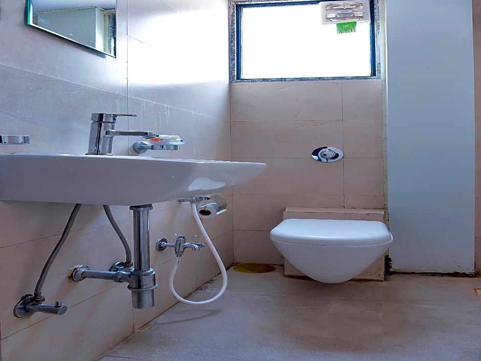 Hotel Grandeur-Near Mumbai International Airport