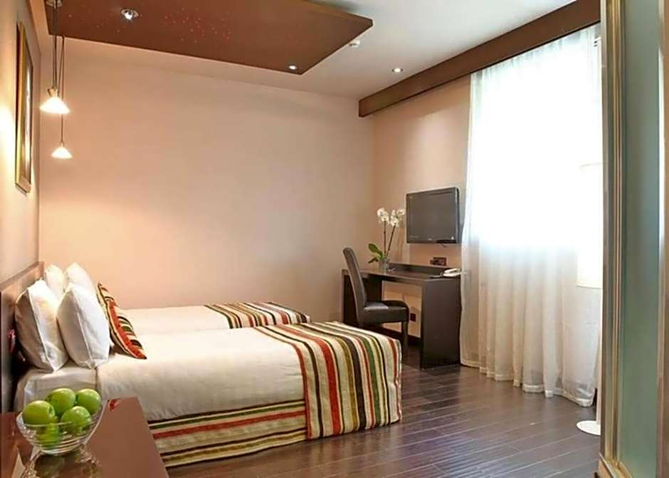 Design Hotel Mr. President Garni
