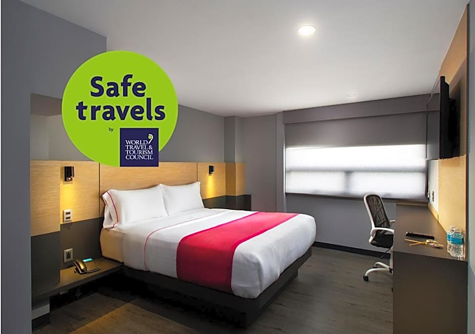 Hotel MX aeropuerto CDMX Trademark Collection by Wyndham