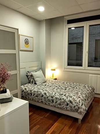 Pensión Guggenheim Riverview HBI01297