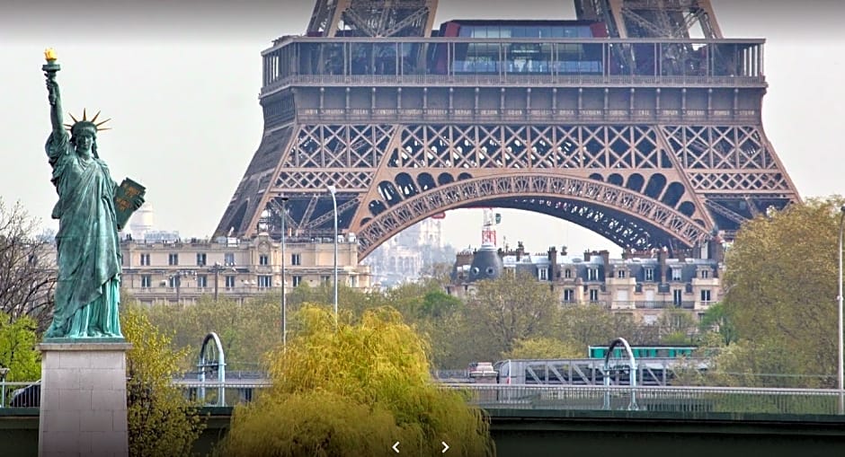 Auteuil Tour Eiffel