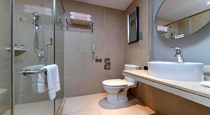 Great International Hotel