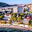 Arora Hotel