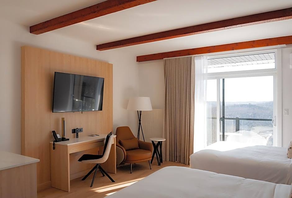 Mont Gabriel, Sainte-Adele, a Tribute Portfolio Resort