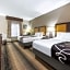 La Quinta Inn & Suites by Wyndham Orange