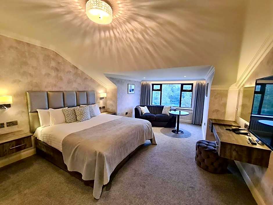 Photo 1 of 5 of Junior Suite
