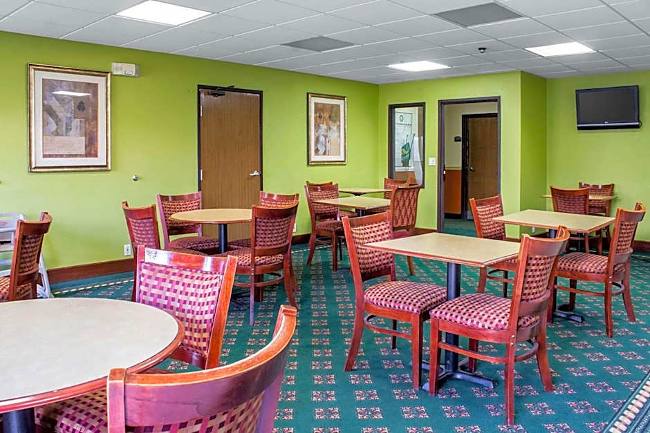 Quality Inn & Suites Sioux City Southeast