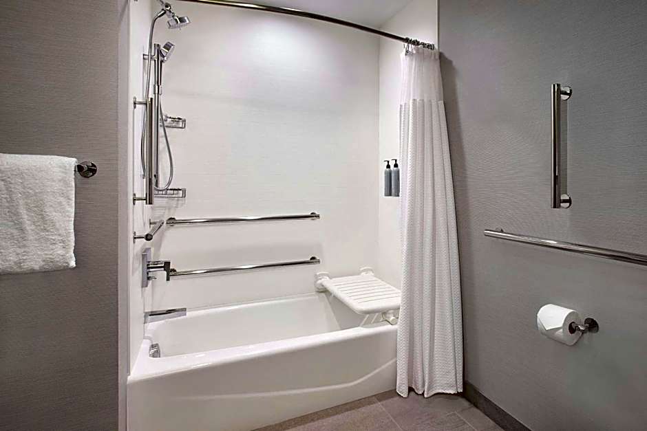 Courtyard by Marriott Wausau