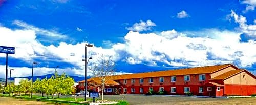 Travelodge by Wyndham Deer Lodge Montana