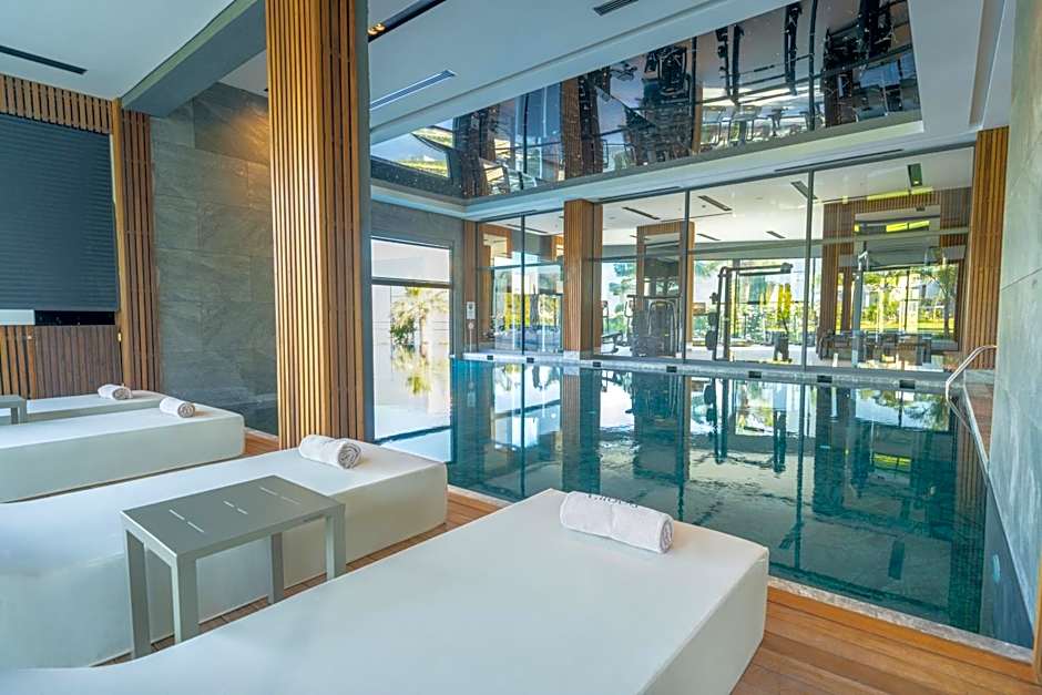 The Norm Collection Door'a Bodrum