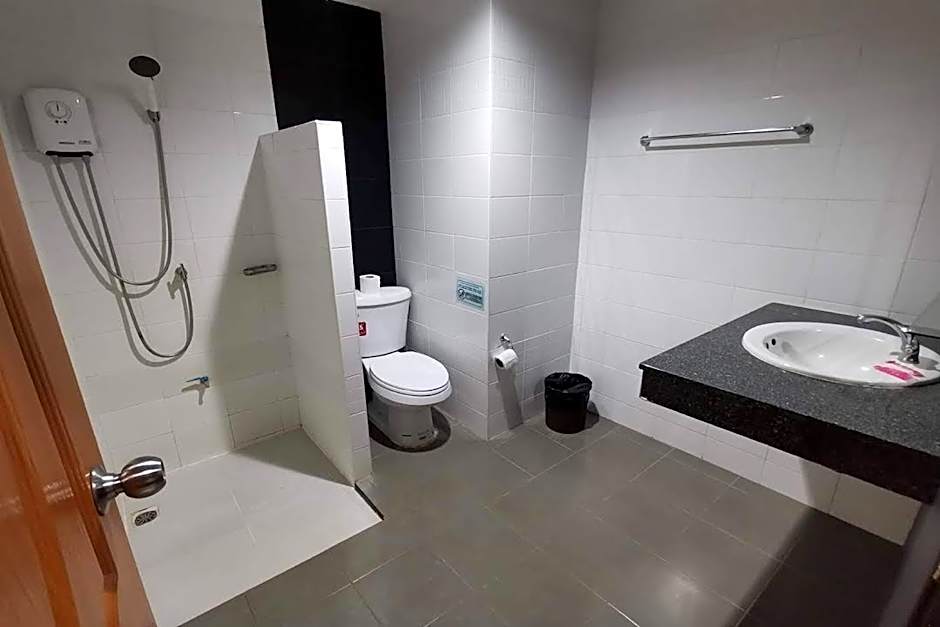 JJ Residence Phuket Town