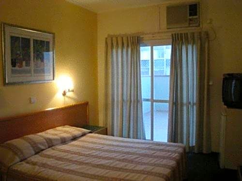 Photo 1 of 5 of Double Room with Balcony