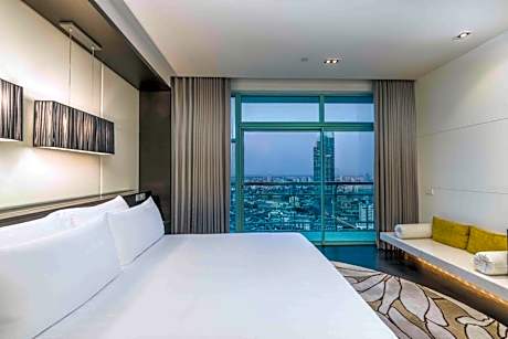 Grand Deluxe Room King with City View