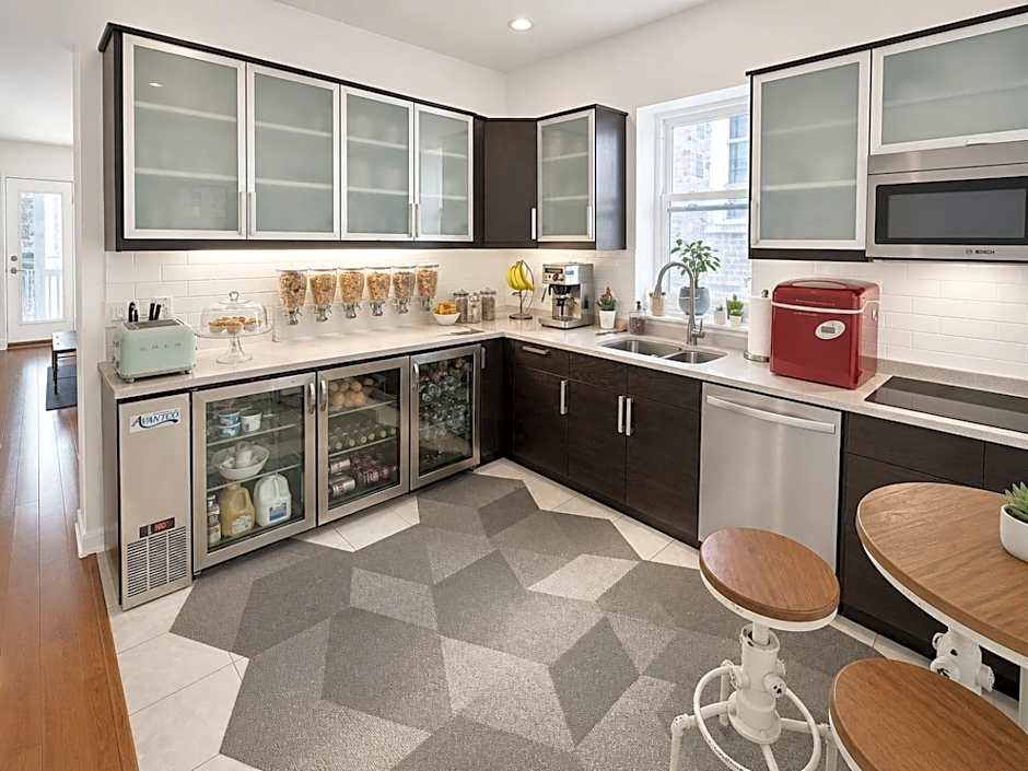 House 5863- Chicago'S Premier Bed And Breakfast