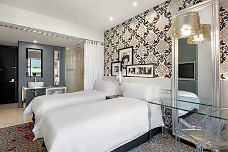 Guest room, 2 Twin/Single Bed(s)