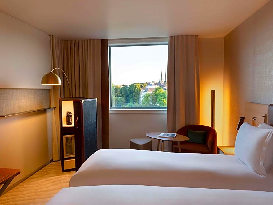 Photo 1 of 11 of Superior 2 Twin Beds, Panoramic View
