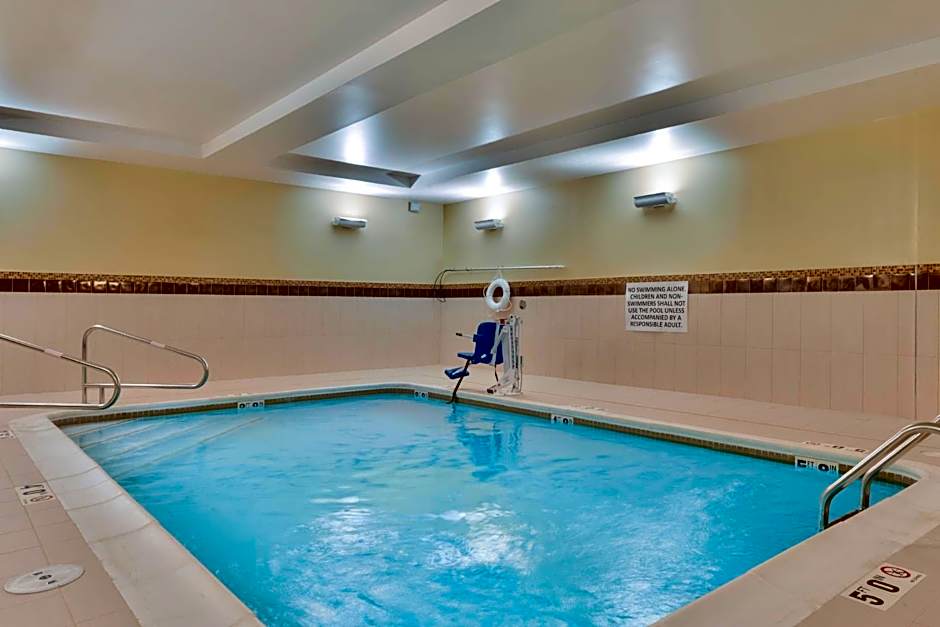 Courtyard by Marriott St Louis Chesterfield