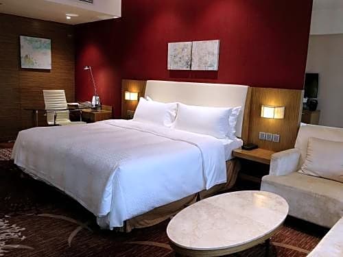 Four Points by Sheraton Tai'an