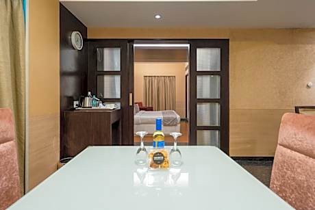 Executive Suite (Festive Offer 10% off on F&B and Laundry service - 12th Sept to 30th Sept 2026 and 17th Oct to 15th Nov 2026)