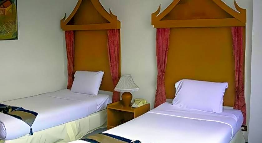 Ayutthaya Grand Hotel