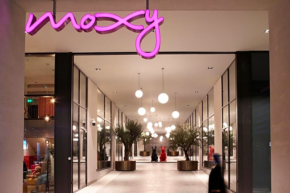 Moxy Athens City