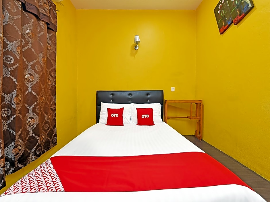 Hotel O Awan Biru Motel