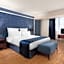 Ani Plaza Hotel