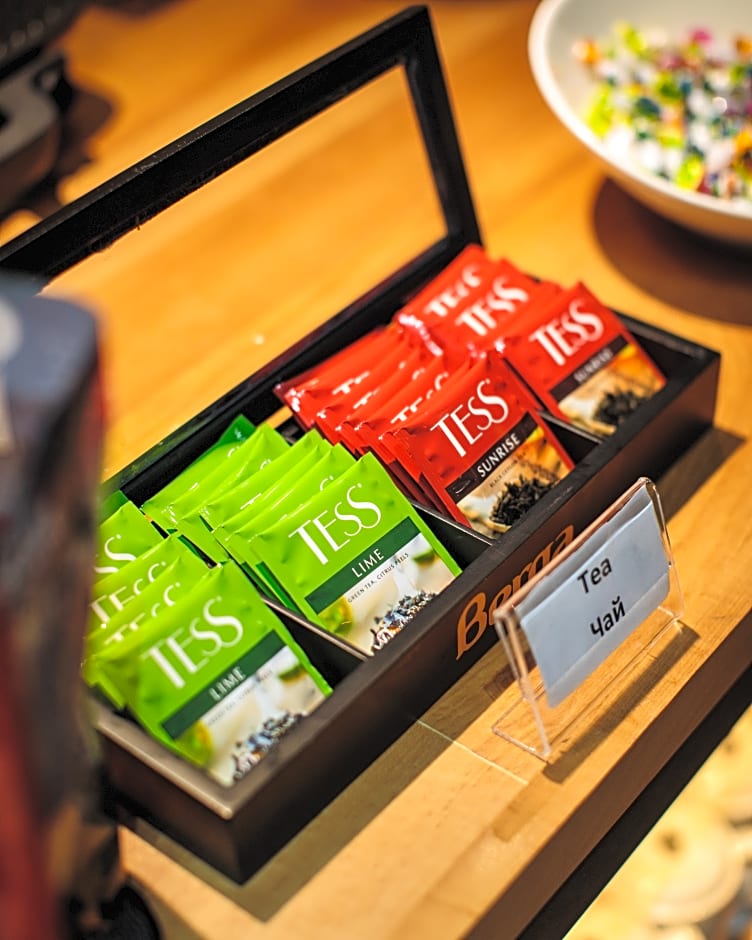 Khaghani Center Hotel