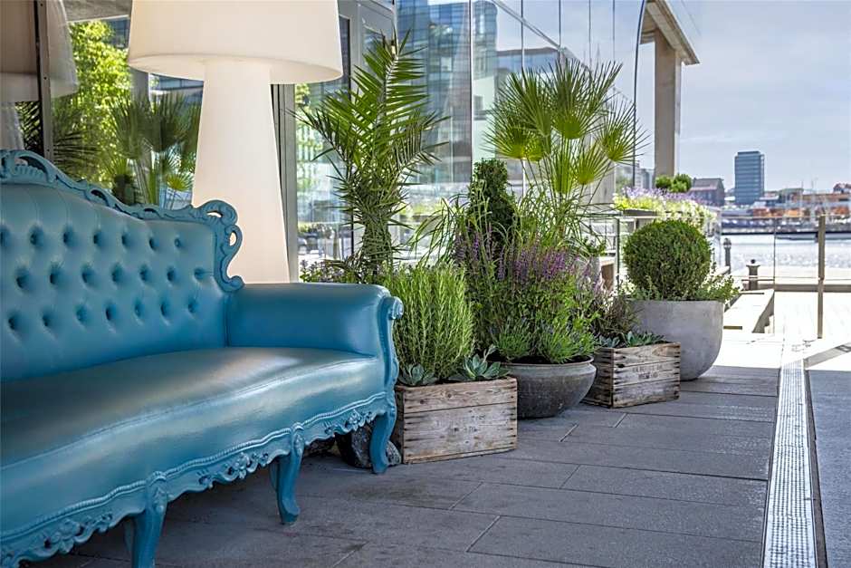 Radisson Blu Riverside Hotel