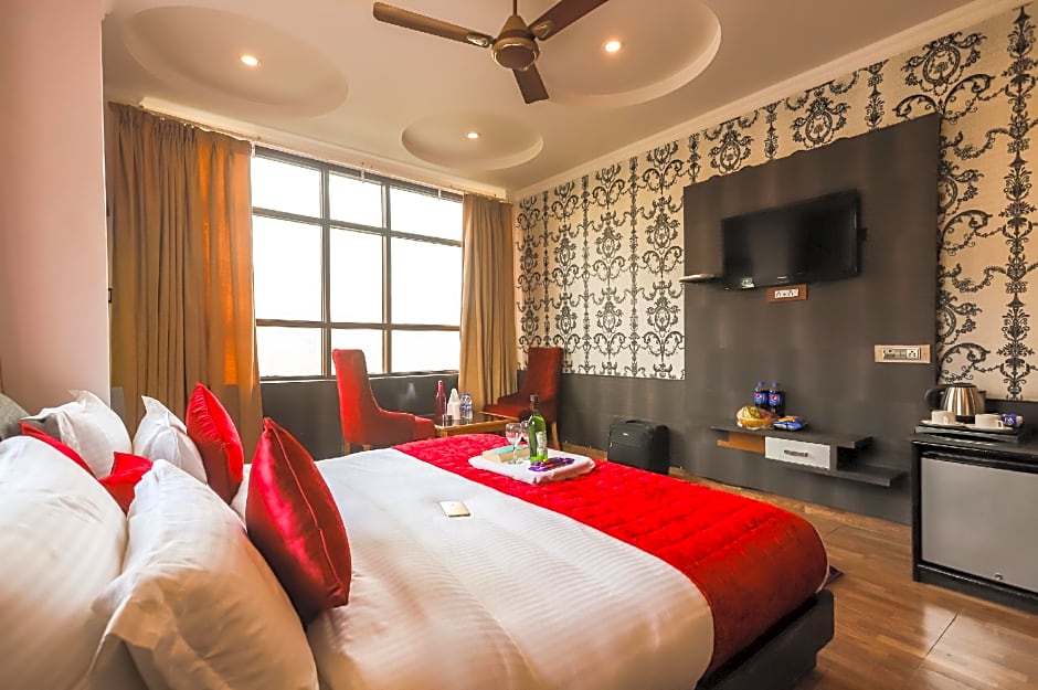 Hotel Holiday Hill