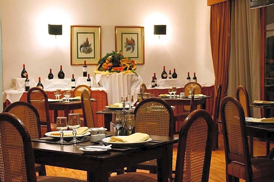 Hotel Canciller - Ex Hotel Presidente