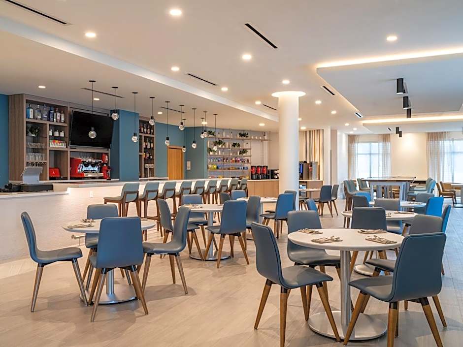 EVEN Hotel Miami - Doral Area by IHG